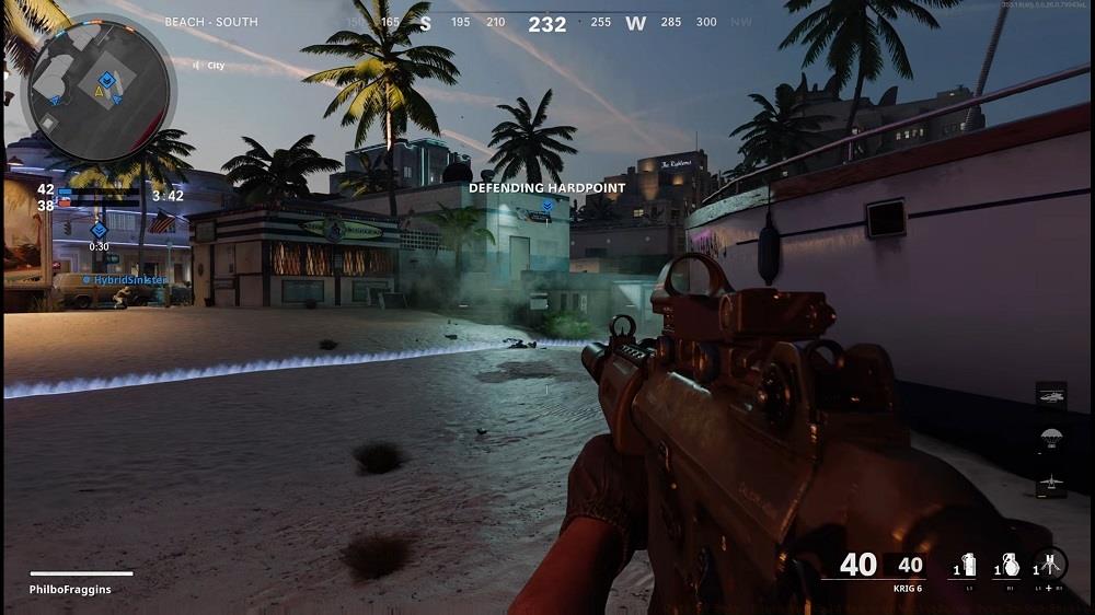 You're much more likely to survive and even win if you're moving with teammates instead of alone.