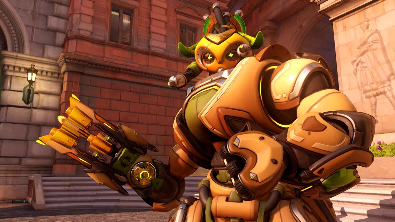 Orisa can be a strong attacking tank as long as they have the right support behind them.