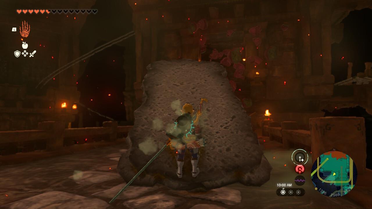 Opening to the other 1F gong/padlock