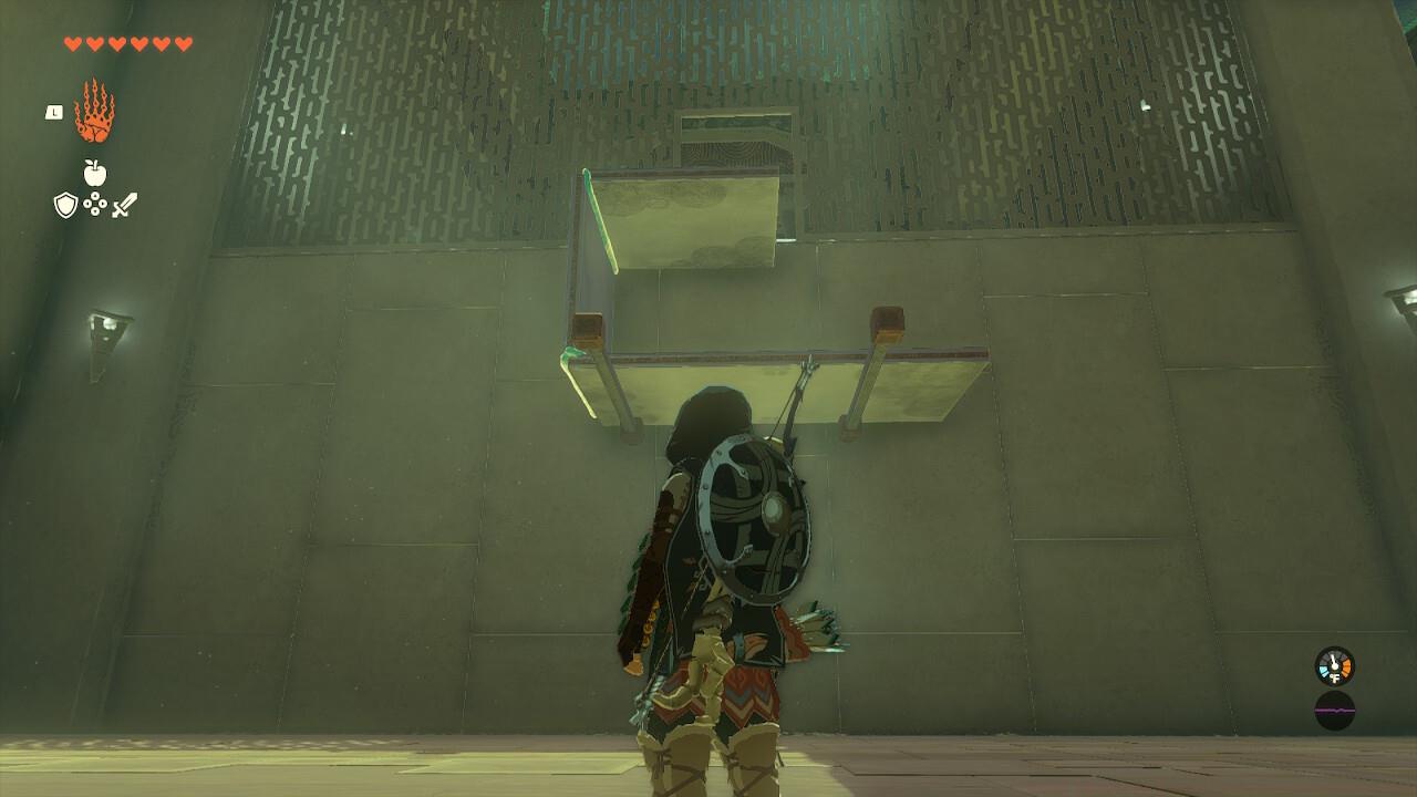 Pass through this J-shaped design to complete the shrine.